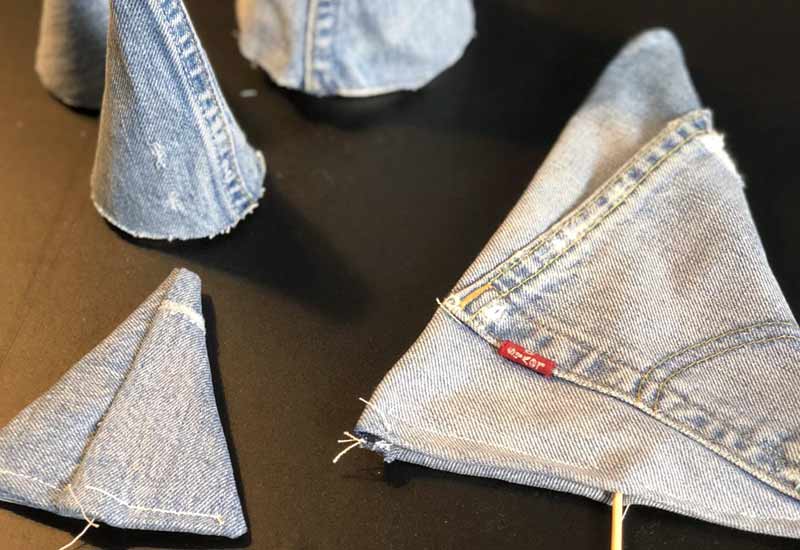 DIY Deko aus Jeans zur Vorweihnachtszeit - Jeans Weihnachtsbaum